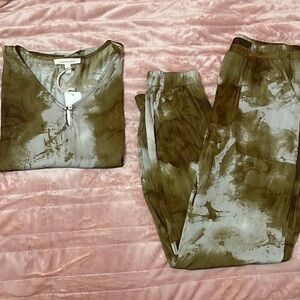 Grade & Gather Olive Tie-Dye Pants & Top Set